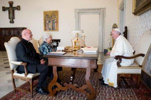 20130913VocePapaFrancesco-04